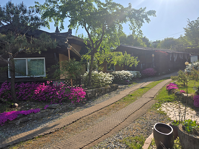 20251204093701_LjmaOcvM.jpg_carousel_문경바람꽃(개별독채.개별바베큐장) 펜션_바람꽃펜션,문경펜션추천,문경펜션예약,문경시펜션,문경시펜션예약,경북펜션,문경읍펜션,문경단체펜션